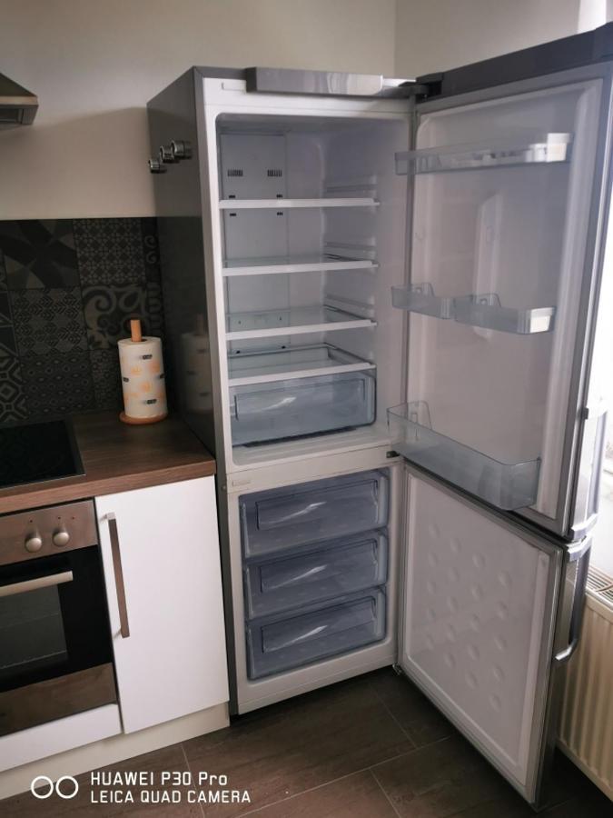 Großzügige Wohnung in wunderbarer Aussichtslage Villach Exterior foto